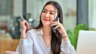 Vì sao người Việt cứ nghe điện thoại là nói ‘a lô’? Nguồn gốc phía sau gây bất ngờ