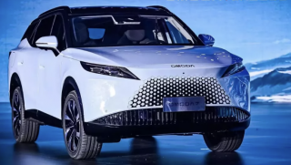 Omoda C7 HEV trình làng với pin 5 kWh: BYD Sealion 6 và Mazda CX-5 thêm đối thủ mới?