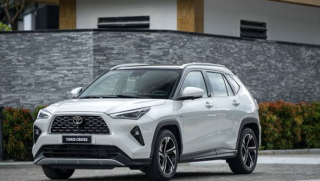 Toyota Yaris Cross dẫn đầu doanh số ô tô xăng, dầu tháng vừa qua, Hyundai Tucson trở lại
