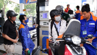 Giá xăng dầu hôm nay 31/10: Tăng lên mức cao nhất trong nửa năm qua, xăng trong nước điều chỉnh tăng thế nào?