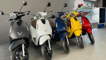 Bảng giá xe máy điện VinFast tháng 5/2025: Cực 'mềm' sau 30/4, giá từ 14,99 triệu đồng đè bẹp xe Tàu