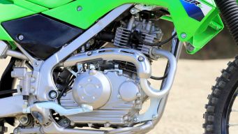 Khắc chế Yamaha Exciter và Honda Winner R, ‘vua côn tay' 143cc mới cực đẹp mở bán giá 68 triệu đồng