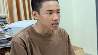 Hẹn hò 2 thanh niên quen qua mạng, 2 chị em ruột 14 và 12 tuổi bị giở trò đồi bại