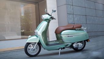 Chính thức ra mắt ‘vua xe ga’ 150cc mới sang hơn Honda SH, giá 52,5 triệu đồng mà có ABS 2 kênh và TCS ăn đứt Air Blade