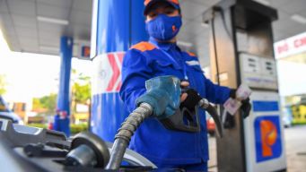 Giá xăng dầu hôm nay 1/8: E10 RON95 và E5 RON92 'rộng cửa' về mốc 17.000 đồng, Diesel rẻ hơn, giá đầy bình xe máy Suzuki