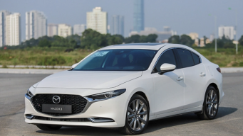 Mazda3 tiếp tục dẫn đầu phân khúc sedan cỡ C, bỏ xa Honda Civic và Hyundai Elantra