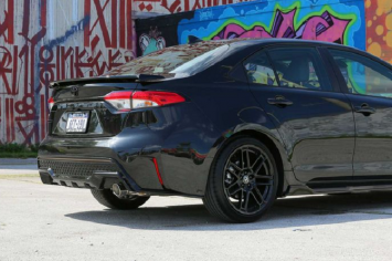 Đối thủ của Honda Civic Si lộ diện với giá rẻ: Là con cưng của Toyota, đẹp mắt và hiệu suất thể thao ảnh 2