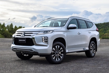 Mazda CX-8, Toyota Fortuner cùng loạt SUV 7 chỗ đồng loạt giảm giá hàng trăm triệu để đua doanh số ảnh 5