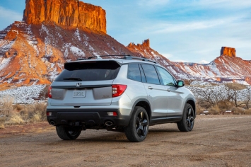Honda Passport 2021 công bố giá bán siêu rẻ, 'ăn đứt' Hyundai Santa Fe ảnh 3