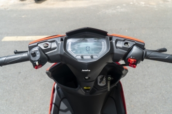 Honda Vision và Yamaha FreeGo ‘hoảng hốt’ vì đối thủ Benelli VZ125i bất ngờ giảm giá sốc 'sập sàn' ảnh 4