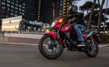 Naked-bike giá rẻ Honda CB125F 2021 ra mắt, hứa hẹn khiến thị trường chao đảo ảnh 1