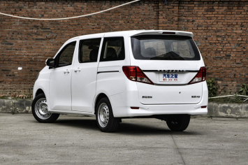 Cận cảnh đối thủ mới của Mitsubishi Xpander và Toyota Innova giá chưa tới 400 triệu đồng ảnh 6