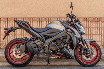 'Quái thú’ côn tay mới của Suzuki: Sức mạnh cực khủng, ‘nuốt chửng’ Yamaha Exciter và Honda Winner X ảnh 13