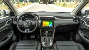 Kình địch của Toyota Corolla Cross giảm giá ‘sập sàn’, rẻ hơn Kia Seltos hàng trăm triệu đồng ảnh 3