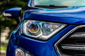 Ford EcoSport có giá lăn bánh rẻ giật mình: Kia Seltos, Toyota Corolla Cross ‘đứng ngồi không yên’ ảnh 4