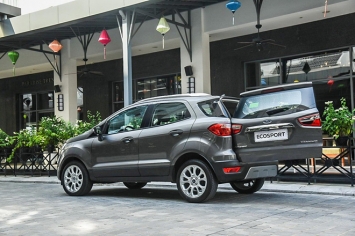 Ford EcoSport có giá lăn bánh rẻ giật mình: Kia Seltos, Toyota Corolla Cross ‘đứng ngồi không yên’ ảnh 5