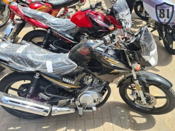 Đàn em của Yamaha Exciter trình làng với giá chỉ 28 triệu đồng, Honda Winner X lo sốt vó ảnh 3