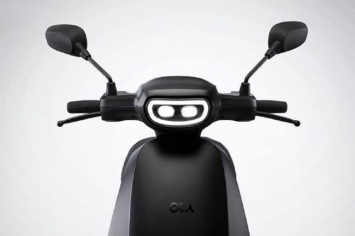 Tin xe hot: Khách Việt mê mẩn kình địch Honda Vision: Thiết kế cực đẹp, rẻ hơn ‘Tiểu SH’ 16 triệu ảnh 4