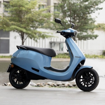 Honda Vision lo sốt vó vì đối thủ ‘khó nhằn’ mới vừa chốt lịch ra mắt trong tháng 8 ảnh 2