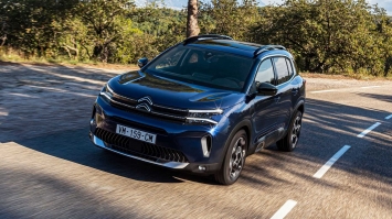 Cực phẩm SUV của Pháp ra mắt: Sẵn sàng ‘đàn áp’ Hyundai Tucson, Mazda CX-5 và Honda CR-V ảnh 2