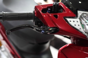 Dân chơi Bến Tre đổi Honda Future thành Wave Thái biển số 9