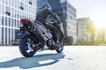 Siêu phẩm Yamaha TMAX 2020 chuẩn bị cập bến Việt Nam, dân chơi mong ngóng