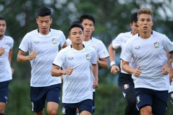Đã 39 tháng liên tiếp, Đội tuyển Việt Nam cho Thái Lan 'ngửi khói' trên BXH FIFA