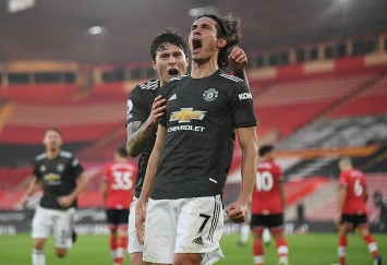Chấm điểm Southampton 2-3 MU: Cavani tái sinh chiếc áo số 7 huyền thoại
