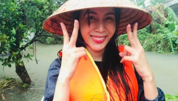 Thủy Tiên tiết lộ bất ngờ: Bị công an chặn đường, tiền ủng hộ lên tới con số ‘khổng lồ’ ảnh 7
