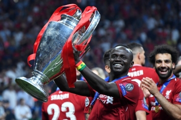 Đội hình siêu sao lỡ hẹn với MU vì sự thiếu quyết đoán của Ed Woodward ảnh 4