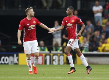 Thống kê MU 9-0 Southampton: Thiết lập hàng loạt kỷ lục, United phả hơi nóng vào ngôi đầu của City