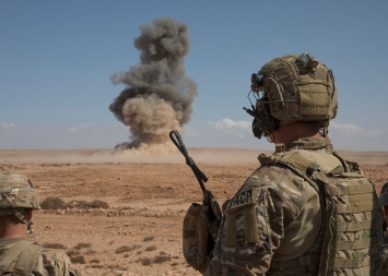 Kế thừa tính 'hiếu chiến' của Obama, Joe Biden thực hiện không kích hàng loạt tại Syria trong đêm