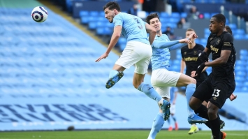 Cán mốc 200 chiến thắng cùng Man City, Pep vượt mặt Mourinho với kỷ lục 'đỉnh nhất' lịch sử NHA