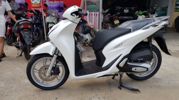 Honda SH giảm giá kỉ lục