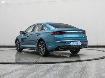 Sedan hạng sang Geely Xing Rui 2021