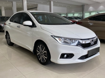 Honda City giảm giá rẻ ngang Hyundai Grand i10