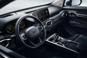 SUV 7 chỗ Geely Okavango