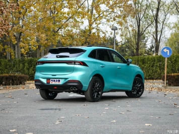 SUV 5 chỗ Dongfeng Fengxing T5 EVO