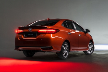 Toyota Vios 2021 ra mắt