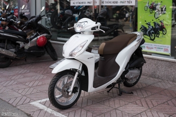 Honda Vision giảm sốc trên chợ xe cũ