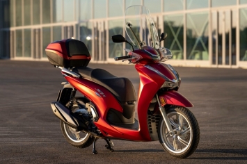 Honda SH 350i 2021 chốt giá bán