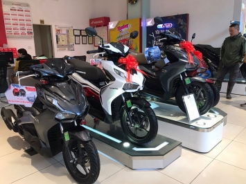 Đánh giá xe Honda Air Blade 125 2020