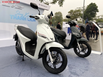 Đánh giá xe máy điện VinFast Feliz và Theon
