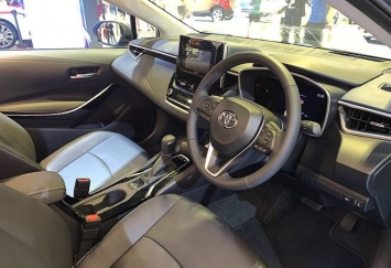 Toyota Corolla Altis 2022 chuẩn bị ra mắt khách Việt, thiết kế lột xác hứa hẹn tạo cơn sốt