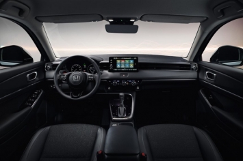 Honda HR-V 2022 rục rịch về nước, đại lý ồ ạt giảm giá cả trăm triệu đồng cho phiên bản 2021