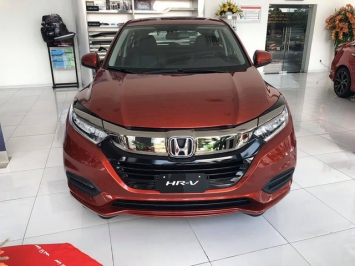 Honda HR-V 2022 rục rịch về nước, đại lý ồ ạt giảm giá cả trăm triệu đồng cho phiên bản 2021