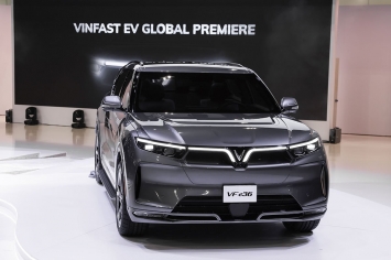 VinFast VF e35 và VF e36 chính thức ra mắt, đánh dấu bước ngoặt lịch sử của hãng xe Việt