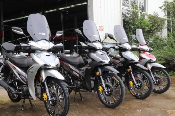 Mẫu xe số 'nhái' Honda SH bất ngờ về đại lý, giá bán khiến Honda Wave Alpha 'toát mồ hôi'