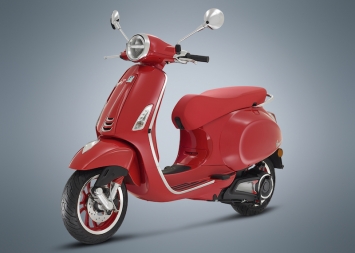 Vespa bất ngờ ra mắt mẫu xe ga đẹp mê mẩn, giá bán khiến Honda SH 'khóc thét'