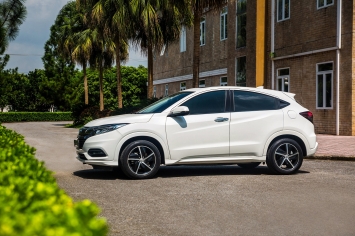 Honda Civic, HR-V và Brio nhận ưu đãi 100% lệ phí trước bạ trong tháng 12/2021